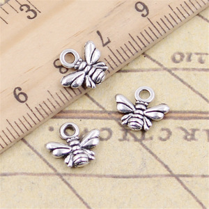 50ชิ้นเสน่ห์ผึ้ง<span class=keywords><strong>โบราณ</strong></span>สีเงินขนาดเล็กสำหรับสร้อยข้อมือสร้อยคอจี้ทำด้วยมือ DIY เครื่องประดับทำมือเครื่องประดับ10*11มม - Product Image 2