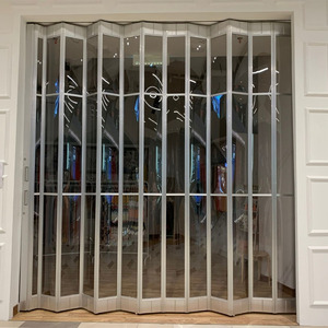 ประตูหน้าต่างพีวีซีโพลีคาร์บอเนตใสบานเลื่อนและพับเก็บได้แบบพรีเมี่ยมสำหรับห้องครัวและพื้นผิวลานบ้านสำเร็จรูป - Product Image 3