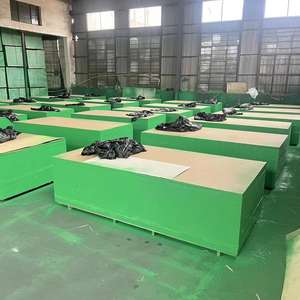 Tablero fenólico de 4x8 y 18mm/lámina de madera contrachapada con revestimiento de película de plástico PP verde para uso en construcción de madera contrachapada marina - Product Image 5