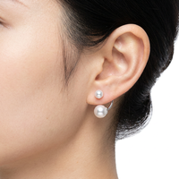 Boucles d'oreilles en perles d'eau douce naturelles blanches Moon Ash, fabriquées avec soin en argent S925