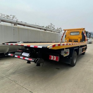 Camion de dépannage léger à plateau plat de 8 tonnes, 4x2, mini véhicule de récupération pour le sauvetage en cas d'accident automobile et l'assistance routière - Product Image 4