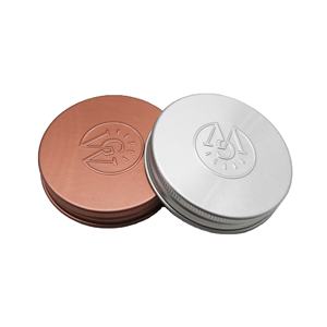 प्लास्टिक की बोतल के लिए 63 मिमी कस्टम उठाया लोगो एल्यूमीनियम स्क्रू कैप - Product Image 1