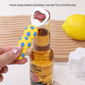 Nuevo Abridor de Botellas de Fútbol, Abridor de Cerveza de Metal y Silicona Duradero con Forma de Guante de Portero con Imán - Product Image 4