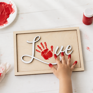 กรอบรูปไม้สำหรับพิมพ์มือเด็ก ของที่ระลึก DIY งานศิลปะพิมพ์มือครอบครัว ของขวัญวันแม่ ตกแต่งผนังบ้าน - Product Image 1