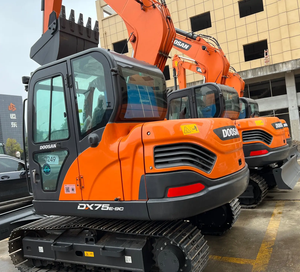 Excavadora Mini de Orugas de Alto Rendimiento DX75-7B DX75LC de 7.5 Toneladas Directa de Fábrica para Construcción Urbana - Product Image 3