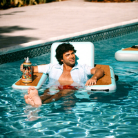 Chaise d'eau de piscine flottante gonflable à prix d'usine/chaise longue de piscine gonflable avec siège d'élingue confortable pour piscine