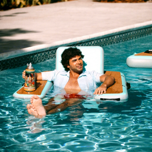 سعر المصنع نفخ العائمة حمام السباحة كرسي المياه/كرسي استرخاء مع مقعد بحمالة مريحة لحمام السباحة - Product Image 1