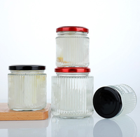 Wadah kaca madu 100ml 150ml, wadah makanan kaca kosong saus panas dengan garis vertikal kustom wadah makanan obral besar