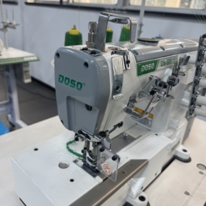 DS-500-01CB/AT Industrial Sewing Machine Direct Drive Flat-<b>Bed</b> Interlock <b>Platform</b> Metal Construction Core Motor - Product Image 2