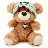 Vente en gros : Porte-clés ours en peluche 4 couleurs avec chapeau bob, jouets en peluche doux en coton PP, 13 cm, décoration d'intérieur, cadeau, usine OEM
