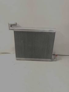 Enfriador de Aceite Hidráulico (Modelo: 4285627) para Excavadoras EX100-2, EX100-3, EX120-2 y EX120-3 - Product Image 4