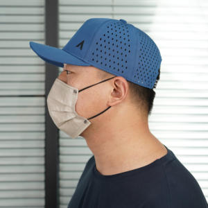 قبعة مثقبة بقطع بالليزر مقاومة للماء مع شعار تطريز 5 ألواح مخصصة - Product Image 3