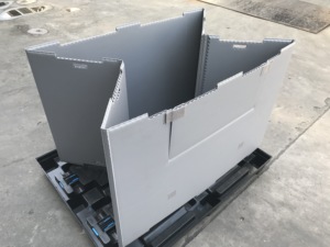 บรรจุภัณฑ์ดูแล <span class=keywords><strong>autopack</strong></span> แบบลูกฟูกกันน้ําแบบพับได้สําหรับงานหนักกล่องพลาสติก Kicker พร้อมพาเลทและฝาปิดรถยก - Product Image 3