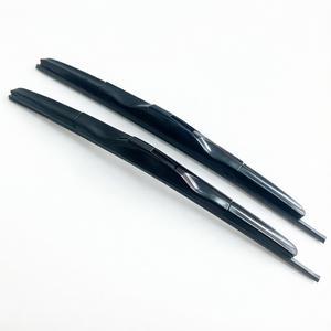 Spazzole tergicristallo universali in gomma naturale nera opaca di alta qualità per <span class=keywords><strong>parabrezza</strong></span> <span class=keywords><strong>Yaris</strong></span> Hybrid - Vendita all'ingrosso - Product Image 2
