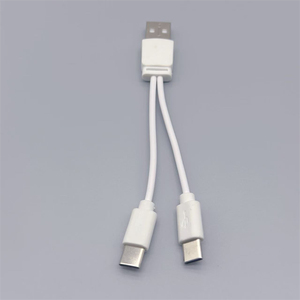 Cavo di Ricarica Rapida 4 in 1 in PVC, da USB a 4 Porte Type-C, Cavo Multi-Ricarica da USB a 2 Type-C, Cavo di Ricarica Doppio Type-C - Product Image 4