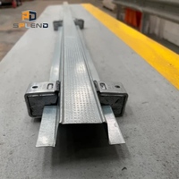 Clips d'insonorisation IsoMax de haute qualité Composants de grille de plafond Applications de contrôle du bruit Matériaux de construction certifiés ISO