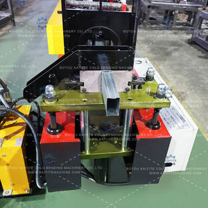 โซลูชันการขึ้นรูปโลหะแบบครบวงจร พร้อมเครื่องปลดม้วนและอุปกรณ์ขึ้นรูป สำหรับการผลิตท่อเหลี่ยมโลหะตามความต้องการ - Product Image 2