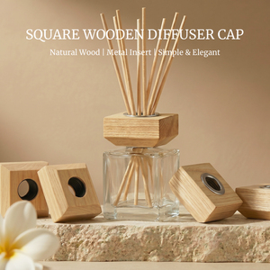 Vietnam WeWood Capuchon diffuseur en bois robuste et durable, design carré simple et élégant, pour flacon de parfum - Product Image 1