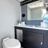 Remorque de toilettes portables à 4 cabines Indy Milennium 6, toilettes et douches portables, remorque de salle de bain