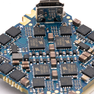 ชุดควบคุมการบิน IFlight F411 V1.1 20A AIO พร้อม ESC SucceX-Force 5.8g VTX สำหรับโดรน ประกอบเองได้ ฟรีชุดประกอบ อุปกรณ์เสริมสำหรับโดรน Whoop - Product Image 6