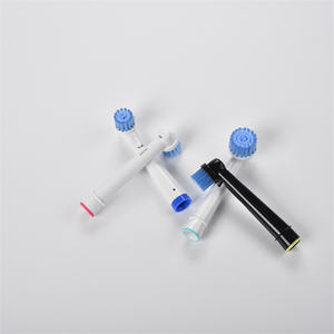 Nuovo pacchetto creativo 4 pz Cross Action spazzolino elettrico testina sostituibile compatibile per orale <span class=keywords><strong>B</strong></span> testa Io - Product Image 3