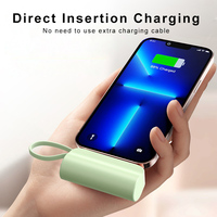 Batterie externe portable mini capsule pliable avec câble intégré, charge rapide Type C, prix attractif, cadeaux promotionnels OEM, vente chaude