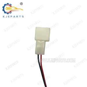 トヨタCHRカーオーディオ用<span class=keywords><strong>2</strong></span>ピンオスコネクタ自動配線ハーネスケーブル - Product Image 2