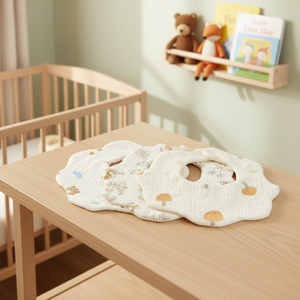 Bavoirs pour bébé en coton mousseline, design en forme de fleur, double couche, ultra doux, absorbant, avec bouton pression, taille personnalisée pour nouveau-nés - Product Image 4