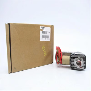 EV8551H313 24V 1/4 Nuevo controlador de programación PLC de automatización industrial original listo para almacén - Product Image 1