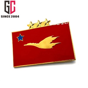 Pin de etiqueta de metal esmaltado duro, insignia de recuerdo de Vietnam con contenedor de seguridad, forma de paloma y estrella personalizada de fábrica, 12 años de experiencia - Product Image 1
