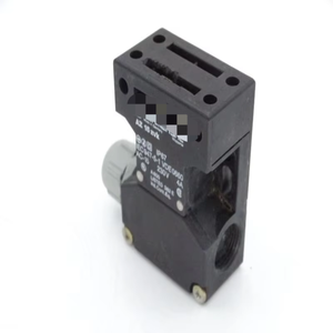 AZ15ZVK SWITCH nouveau contrôleur de programmation PLC dédié PAC d'automatisation industrielle en stock prêt d'origine - Product Image 1