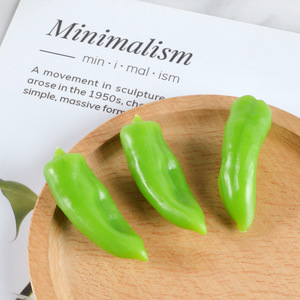 Pimientos verdes simulados de PVC, chiles pequeños, modelos de vegetales, juguetes creativos de comida, llaveros, adornos para bolsos - Product Image 4