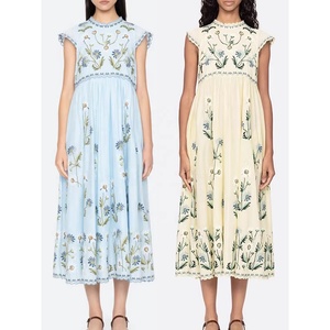Robe midi à manches bouffantes, style ethnique rétro français, à fleurs, avec broderie en point de croix, taille haute, pour femmes - Product Image 1