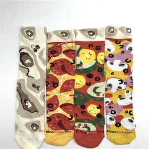 XIANGHUI Venta al por mayor Venta caliente hombres comida Jacquard 4 pares caja tubo mujeres moda algodón equipo divertido <span class=keywords><strong>Pizza</strong></span> caja <span class=keywords><strong>Calcetines</strong></span> - Product Image 5