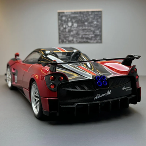 Coche de Metal Fundido a Presión Pagani Huayra, Modelo de Hipercoche a Escala 1:18 con Puertas Abribles, Efectos de Sonido y Luz, Interior Detallado Premium - Product Image 5