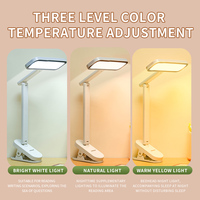 Protection des yeux Trois couleurs Température LED Lampe de bureau Clip carré Batterie flexible Corps de lampe ABS moderne Simple pour l'étude Lecture