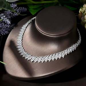 HIBRIDE, Conjunto Clásico de 4 piezas de pendientes y Collar para mujer, forma de Leraf elegante Simple nupcial con bisutería de Parrure de alta calidad, N-704 - Product Image 4