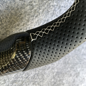 Volant sport en cuir et fibre de carbone LED de haute qualité, personnalisé pour K5, plug-and-play - Product Image 4