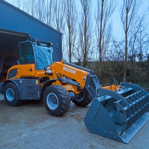Chargeuse frontale articulée miniature de 2,5 tonnes ER2500F certifiée CE EPA Tier 4 pour l'agriculture et la construction - Product Image 5