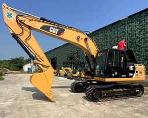 Excavatrice Caterpillar d'occasion 320D2L/320D2/320D/320GC/320GX, 20 tonnes, moteur puissant, modèle 2022, capacité de la benne de 1 m³, 0-2000 heures de fonctionnement - Product Image 4
