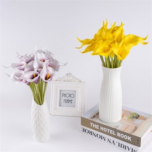 Flor de Lirio Artificial de PU de Alta Calidad con Forma de Herradura de Loto para Decoración de Bodas, Nueva Moda, Venta al por Mayor - Product Image 5