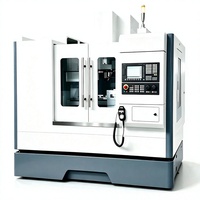 Centre d'usinage vertical 3 axes VMC600 BT40 16T ATC GSK CNC pour moules métalliques