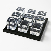 Jeu de Tic Tac Toe en acrylique Décoration de table Jeu de société XO 3D avec pièces de jeu d'échecs Divertissement avec base noire