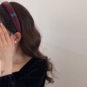 Serre-tête en velours avec nœud, large et doux, en éponge, pour femme, accessoire de cheveux élégant pour fête avec nœud coloré - Product Image 4