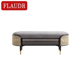 Tabouret de salon Simple, carré et moderne de haute qualité avec surface en tissu gris et base en métal noir doré