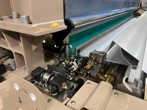 Telaio a Getto d'Acqua a Risparmio Energetico con Sistema Motore Avanzato per una Produzione Tessile Conveniente - Product Image 6