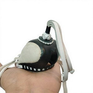Capucha de Cetrería Estilo Árabe de Primera Calidad |   Capucha Falcon de Cuero Genuino Ligera y No Impermeable |   Equipo de cetrería personalizado - Product Image 1