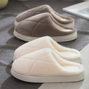 Pantuflas Cálidas <span class=keywords><strong>de</strong></span> Invierno para Mujer, Nuevas Pantuflas <span class=keywords><strong>de</strong></span> Interior con Tiras Cruzadas <span class=keywords><strong>de</strong></span> PVC, Antideslizantes, con Forro <span class=keywords><strong>de</strong></span> Piel Sintética, Zapatos para Pareja, Venta al Por Mayor <span class=keywords><strong>de</strong></span> Fábrica - Product Image 4