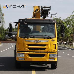 Nouveau camion de dépannage FAW 4X2 15 tonnes avec grue à flèche articulée hydraulique, plateau roulant, chargeur de remorquage, moteur et pompe 220 CV - Product Image 2