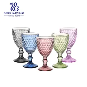 사용자 정의 컬러 양각 와인 잔 잔 그레이 300ml 유리 다이아몬드 패턴 디자인 블루 레드 핑크 그린 데스크탑 식기